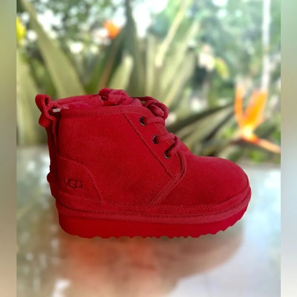 UGG Neumel II Toddler Shearling Chukka Winter Boot Red Size 9 NEW